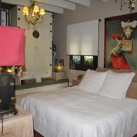 بيت ضيافة Boutique Davallada- Adults Only سيدجيس